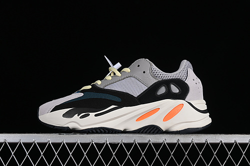 Calabasas Yeezy Boost 700 Runner Solid Grey/Chalk White/Core Black 9