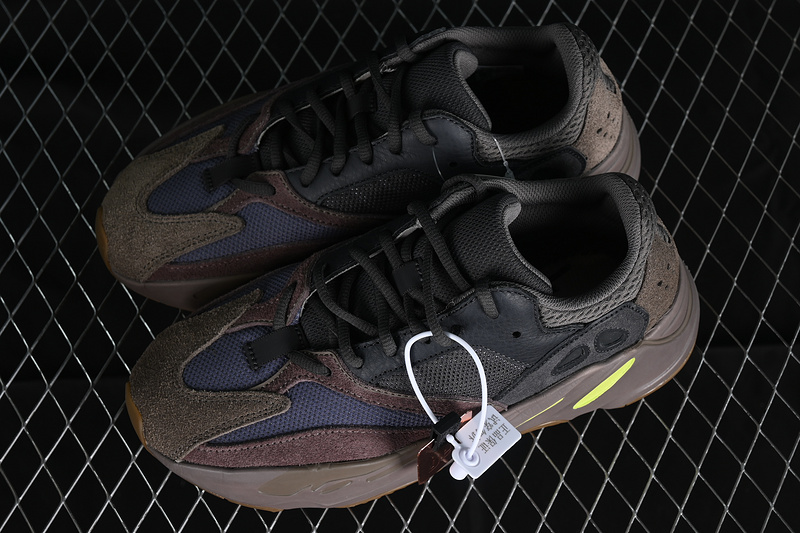 Calabasas Yeezy Boost 700 Runner Mauve/Mauve/Mauve 27