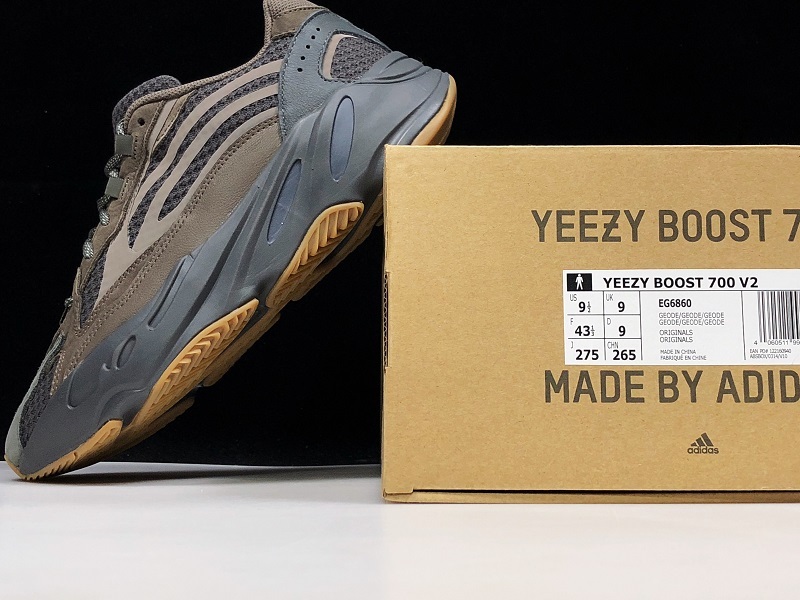 Yeezy Boost 700 V2 Geode/Geode/Geode 5