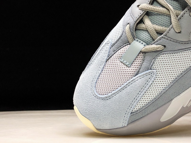 Yeezy Boost 700 Inertia Grey/Grey/Inertia 5