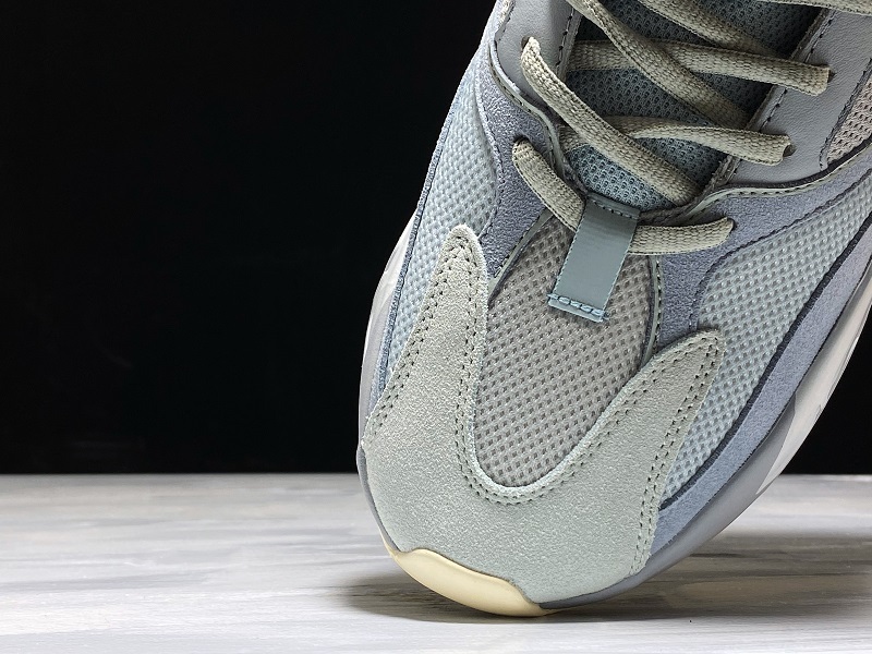 Owf Yeezy Boost 700 Inertia Grey/Grey/Inertia 3