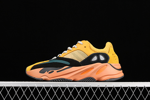 Yeezy Boost 700 Sun Sun/Sun-Sun 3