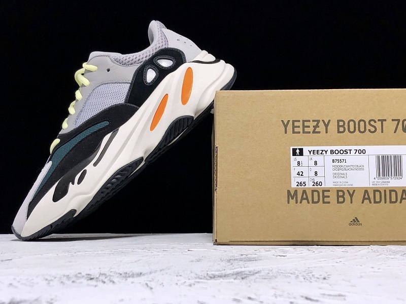 Yeezy Boost 700 Wave Runner Mgsogr/Cwhite/Cblack 15