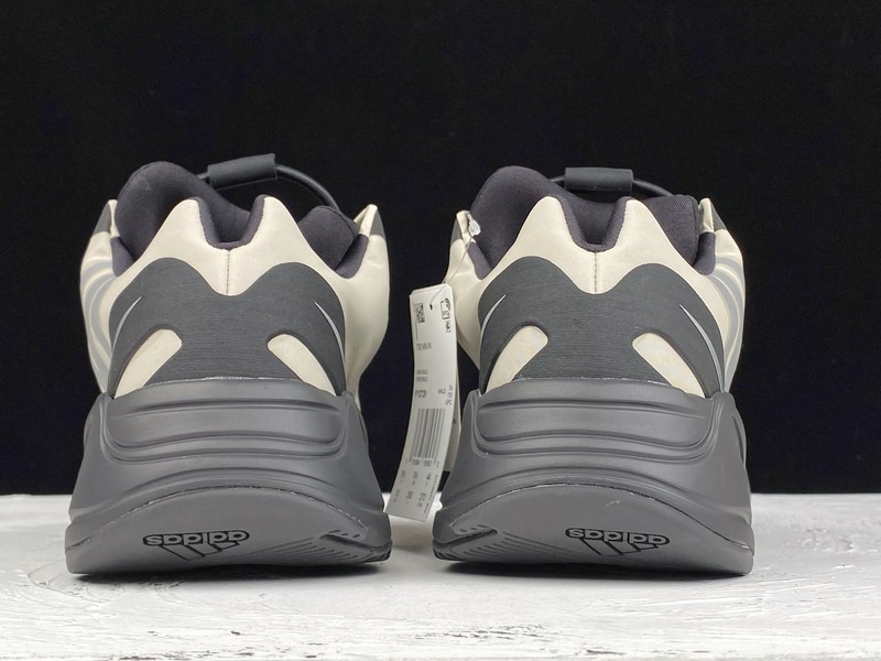 Yeezy Boost 700 Bone/Bone-Bone 9