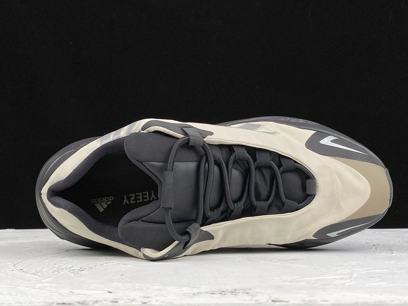 Yeezy Boost 700 Bone/Bone-Bone 27