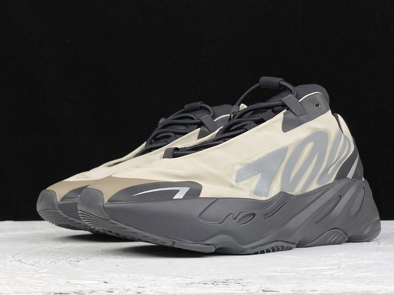 Yeezy Boost 700 Bone/Bone-Bone 29