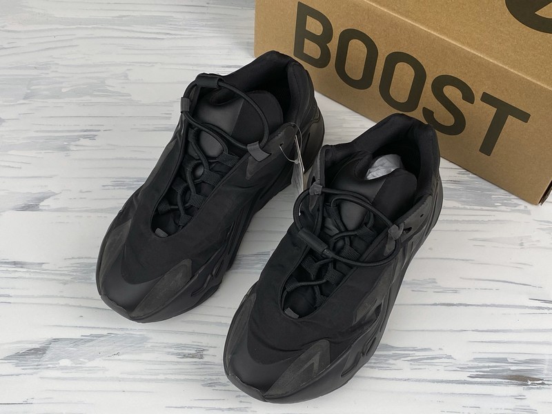 Yeezy Boost 700 Black/Black-Black 3