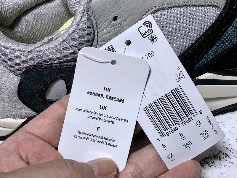 Owf Yeezy Wave Runner Boost Og 700 Solid Grey 15