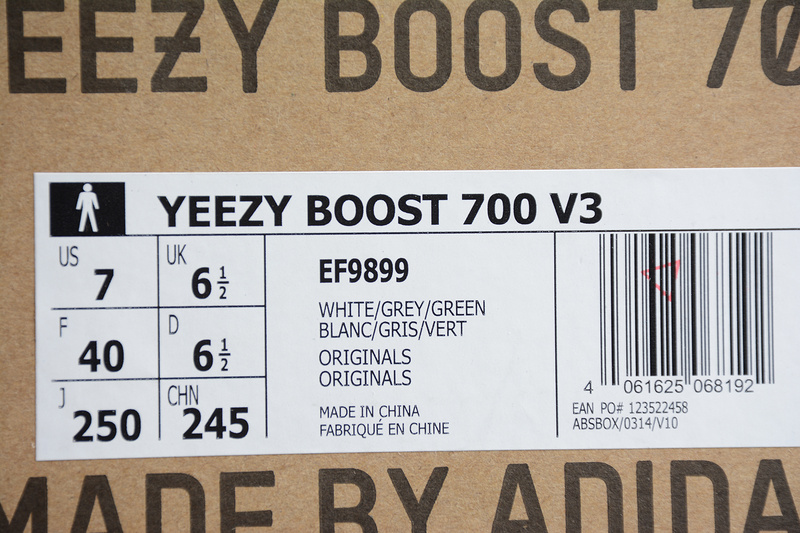 Yeezy Boost 700 V3 Cloud White/Off White/Green 23