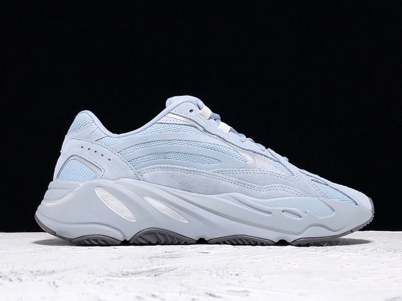 Cy Yeezy Boost 700 V2 Hospital Blue/Grey 29