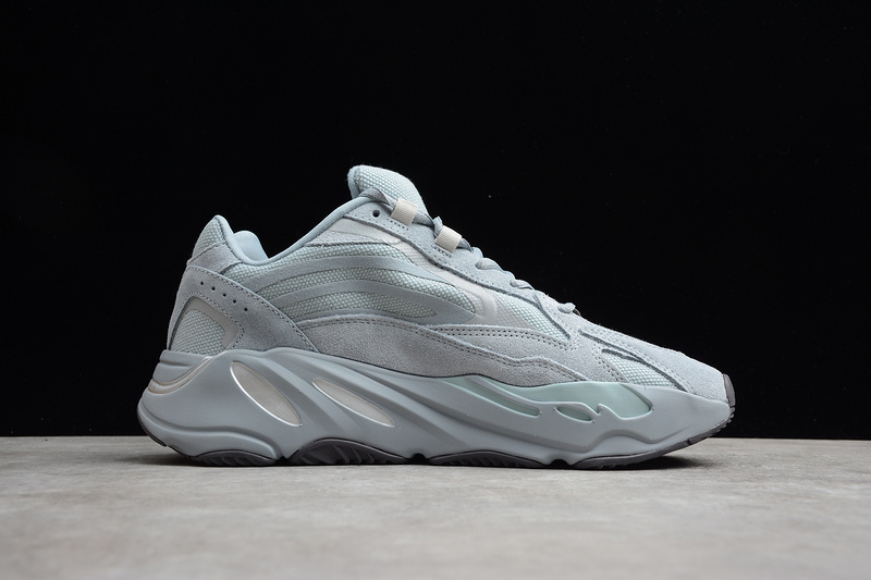 Gz Yeezy Boost 700 V2 Hospital Blue/Grey 15