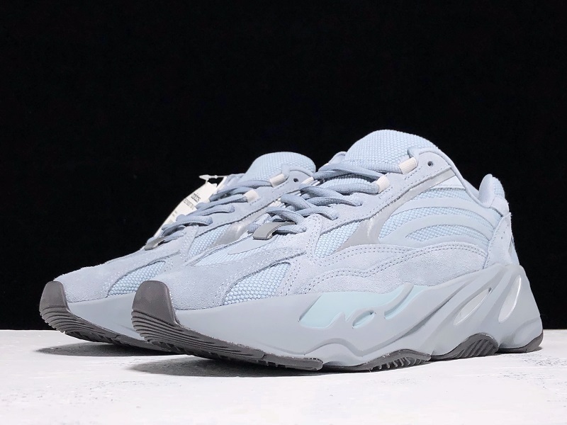 Og Yeezy Boost 700 V2 Hospital Blue/Grey 15