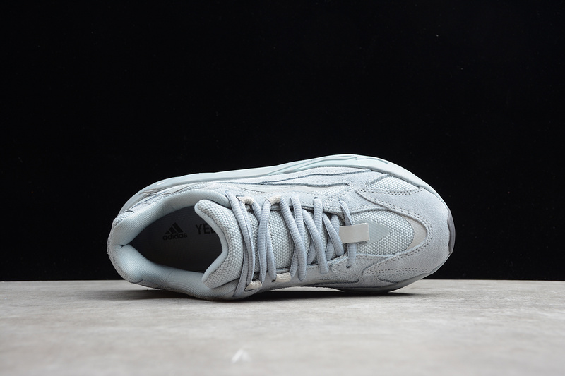 Yeezy Boost 700 V2 Hospital Blue/Grey 19