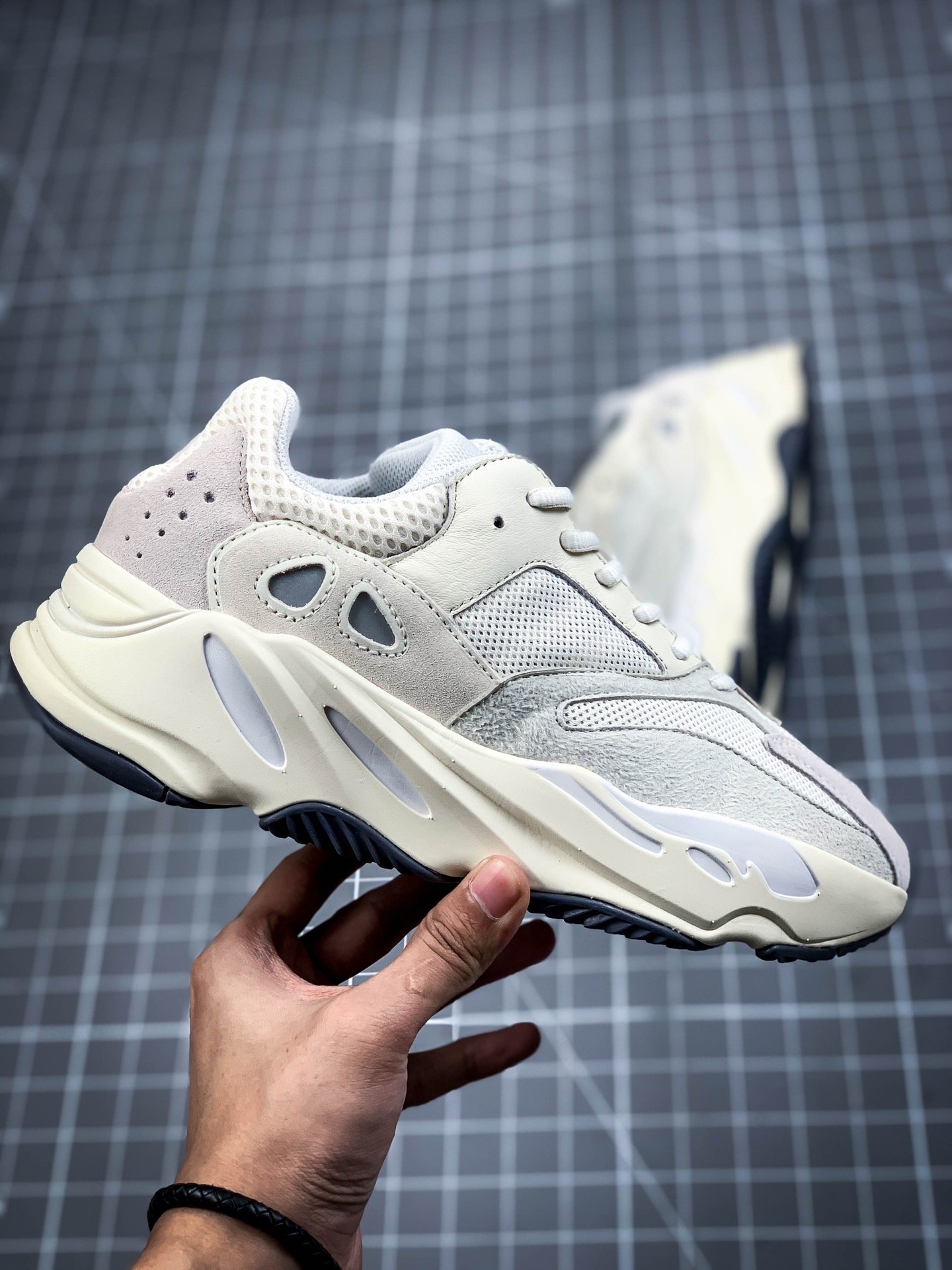 Yeezy Boost 700 Salt/Salt/Salt 15