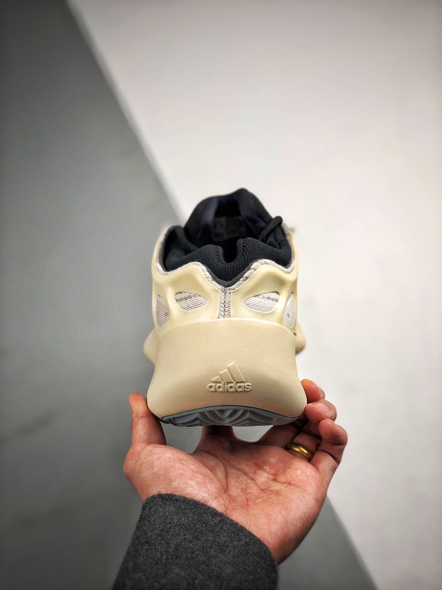 S2 Yeezy Boost 700 V3 Azael/Azael/Azael 13