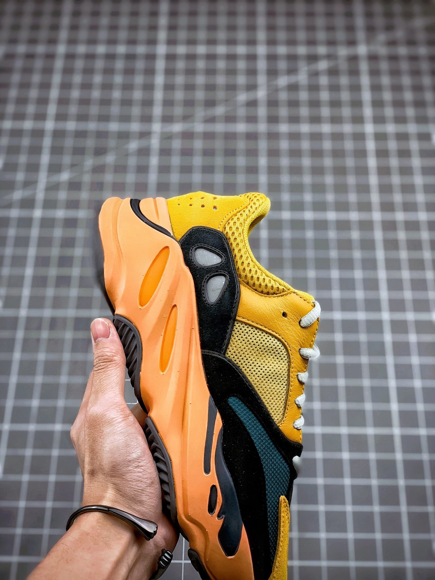 Real Boost Yeezy Boost 700 Sun Yellow/Core Black/Green-Orange 17