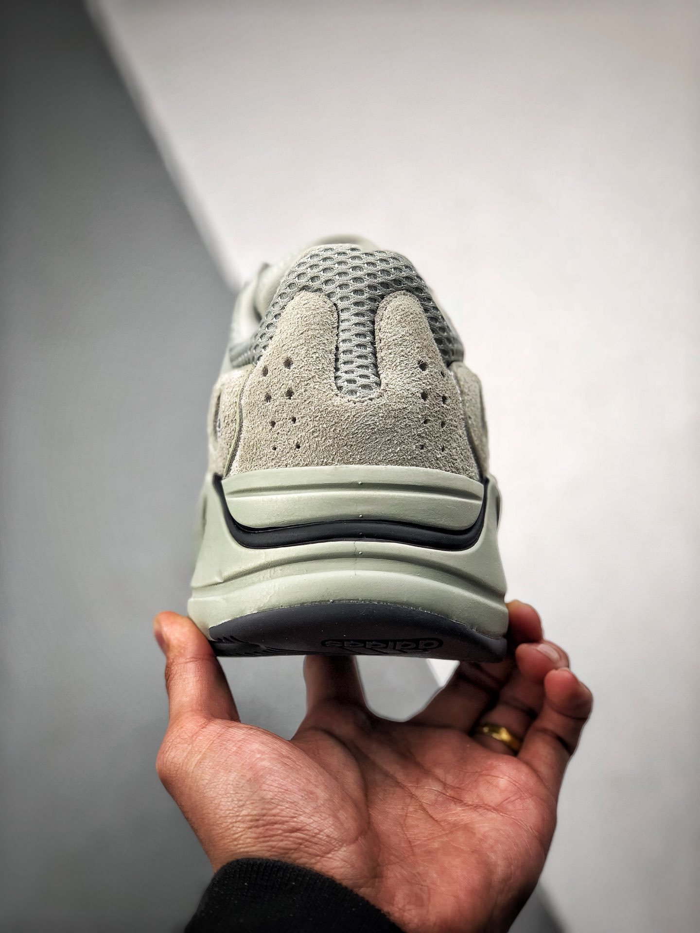 Og Yeezy Boost 700 Salt Salt/Salt 9