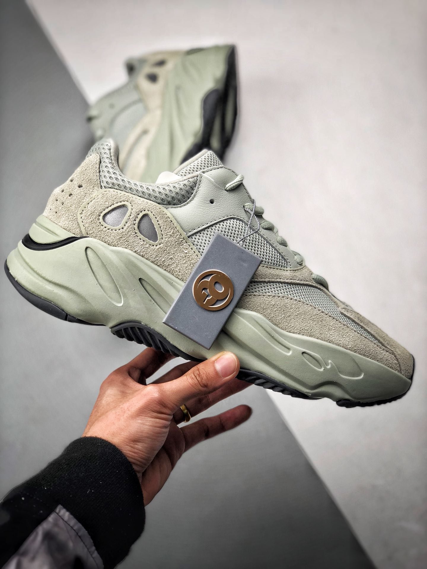 Og Yeezy Boost 700 Salt Salt/Salt 17