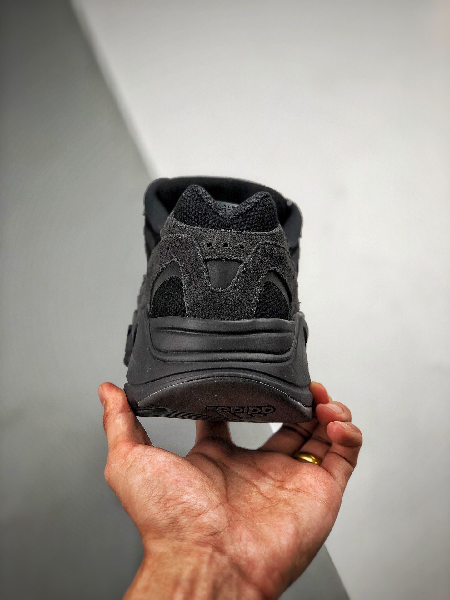 Og Yeezy Boost 700 V2 Vanta Vanta/Vanta 7