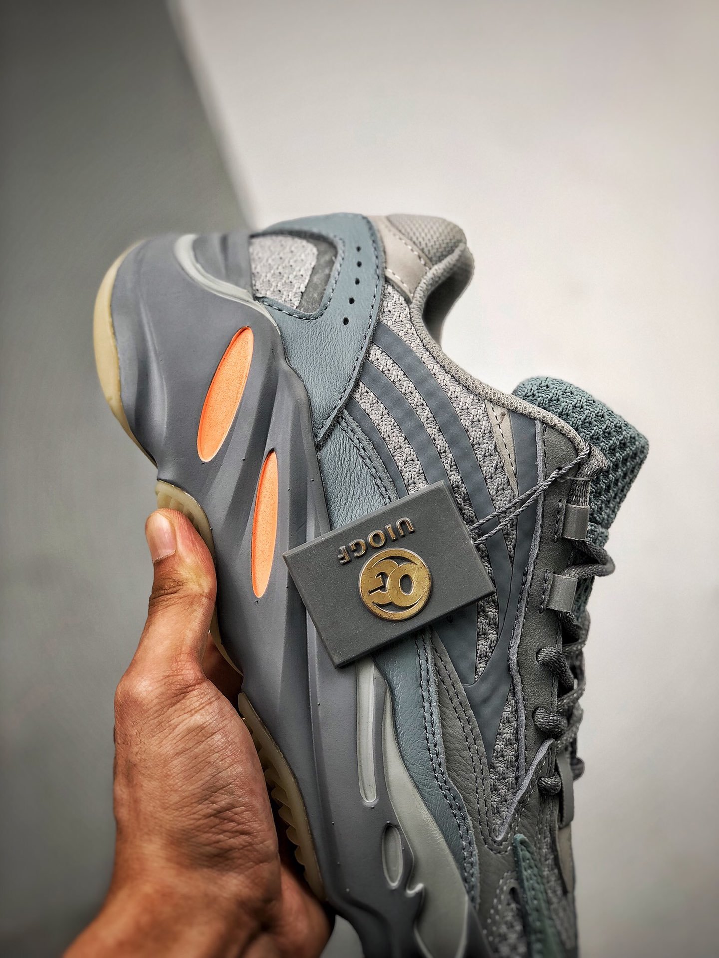 Og Yeezy Boost 700 V2 Inertia/Inertia/Inertia 3