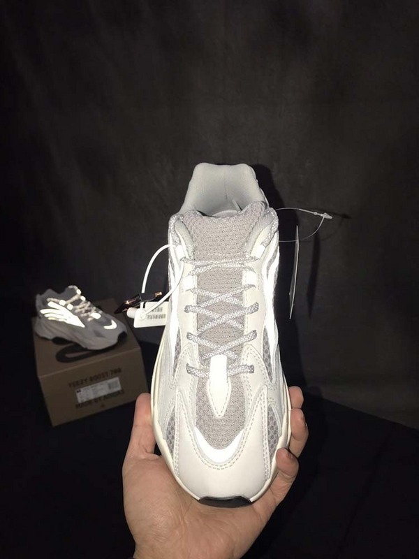 Get Yeezy Boost 700 V2 Static/Static/Static 37