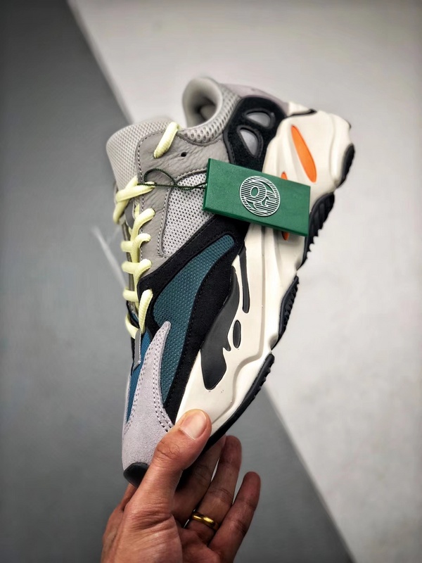 Og Yeezy Boost 700 Wave Runner Solid Grey/Chalk White/Core Black 3