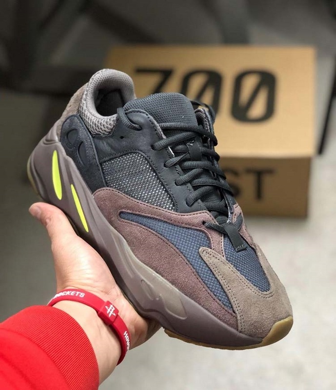 Yeezy Boost 700 Shoes Mauve/Mauve/Mauve 9