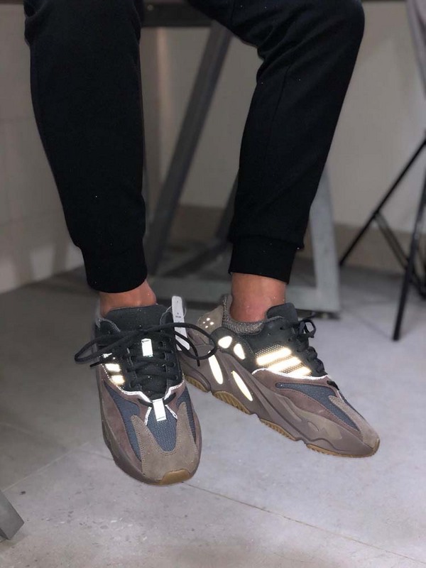 Yeezy Boost 700 Shoes Mauve/Mauve/Mauve 17