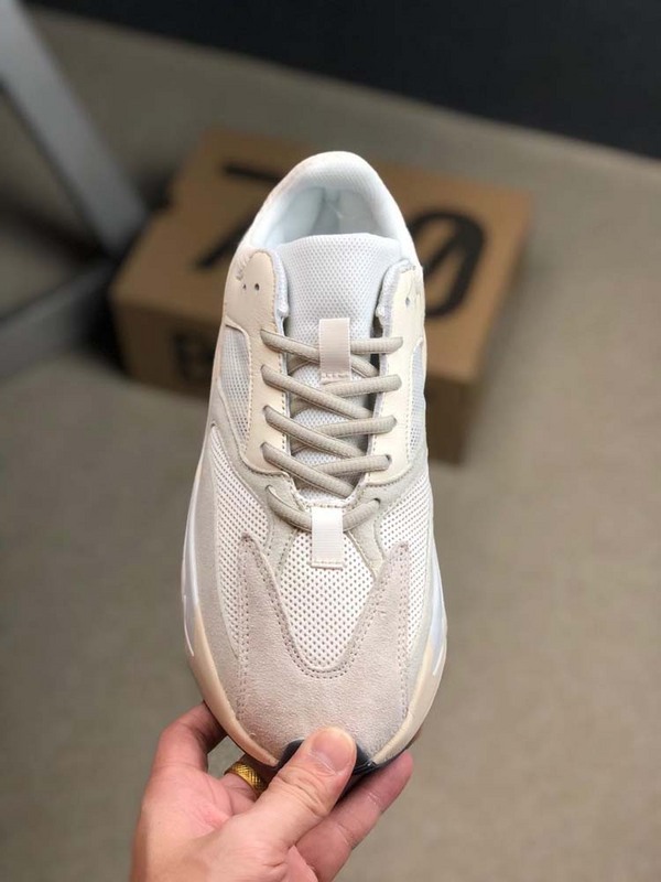 Yeezy Boost 700 Analog/Analog/Analog 3