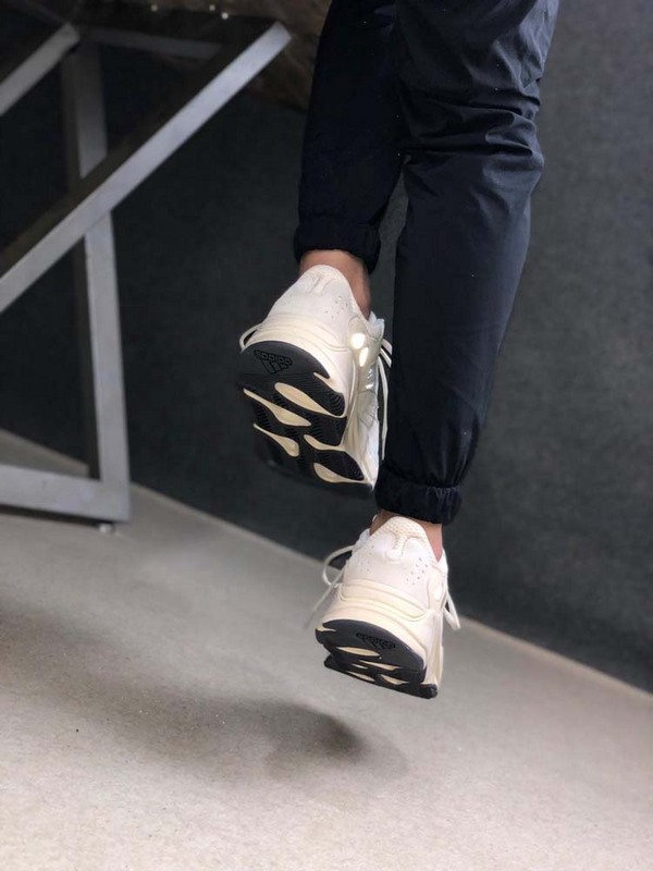 Yeezy Boost 700 Analog/Analog/Analog 19