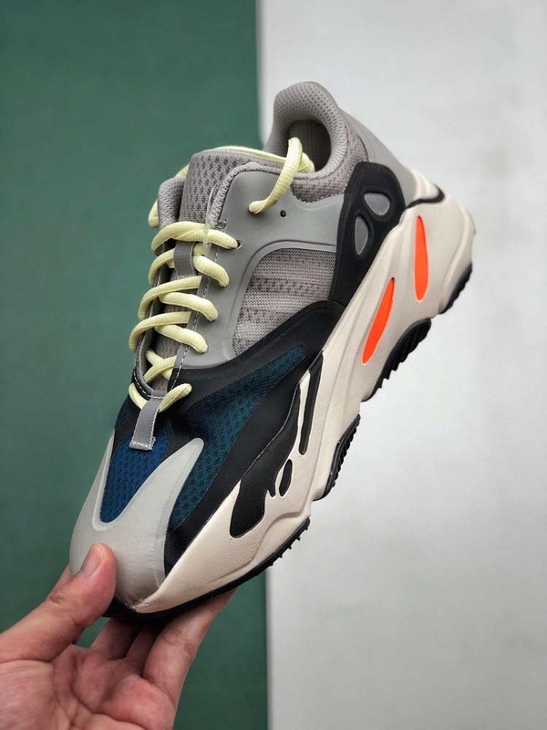 Yeezy Boost 700 Wave Runner Solid Grey/Chalk White/Core Black 17