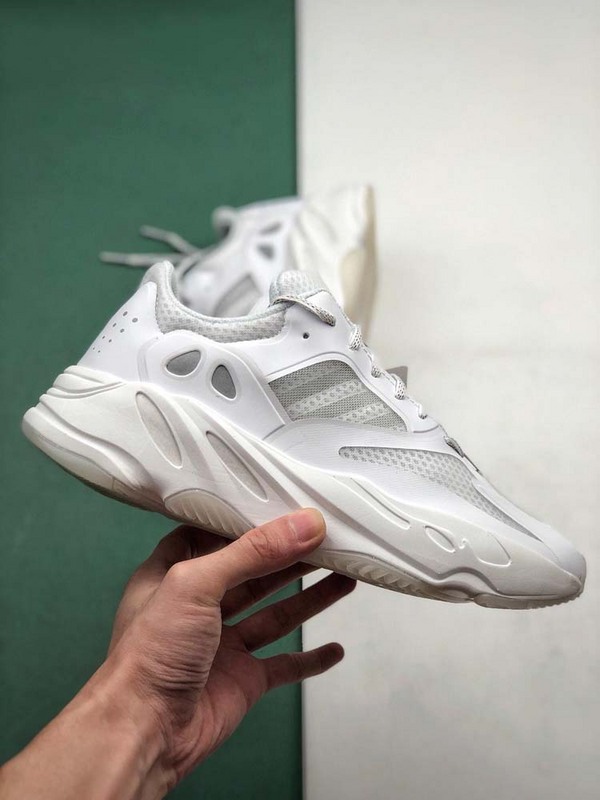 Yeezy Boost 700 Shoes Cloud White/Cloud White 9