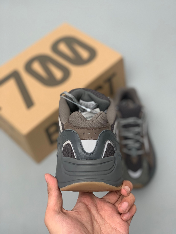 Yeezy Boost 700 V2 Shoes Geode/Geode/Geode 3