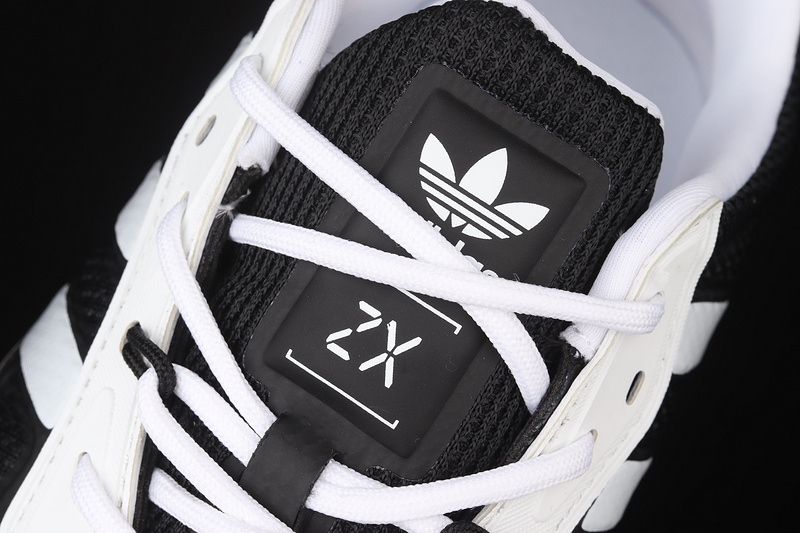 Zx 2K Boost Shoes Core Black/Silver/Cloud White 5