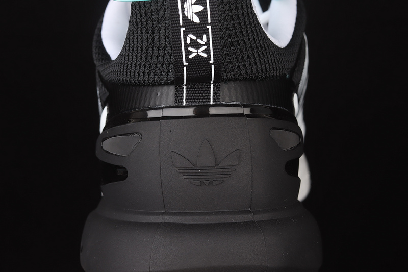 Zx 2K Boost Shoes Core Black/Silver/Cloud White 11