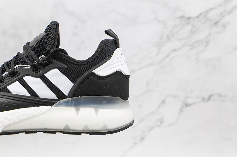 Zx 2K Boost Shoes Core Black/Cloud White/Gold Metallic 19