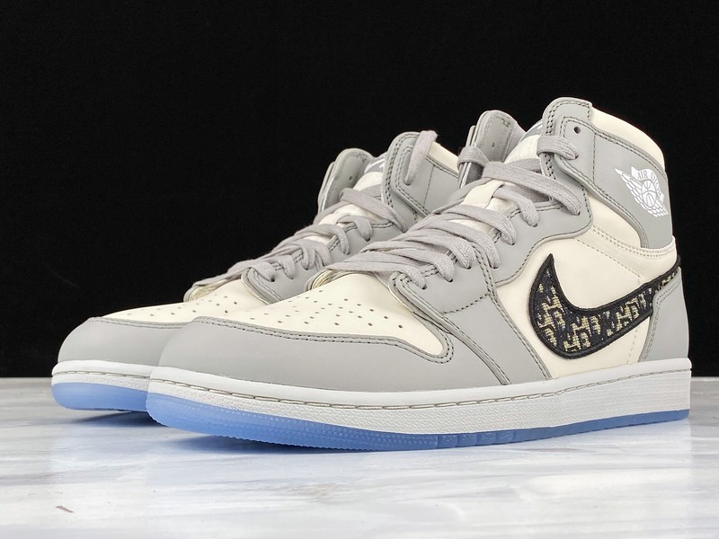 Di*Or X Air Jordan 1 High Og Wolf Grey/Sail-Photon Dust-White 37