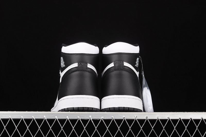 Air Jordan 1 Retro High Og Black/White-Black 3