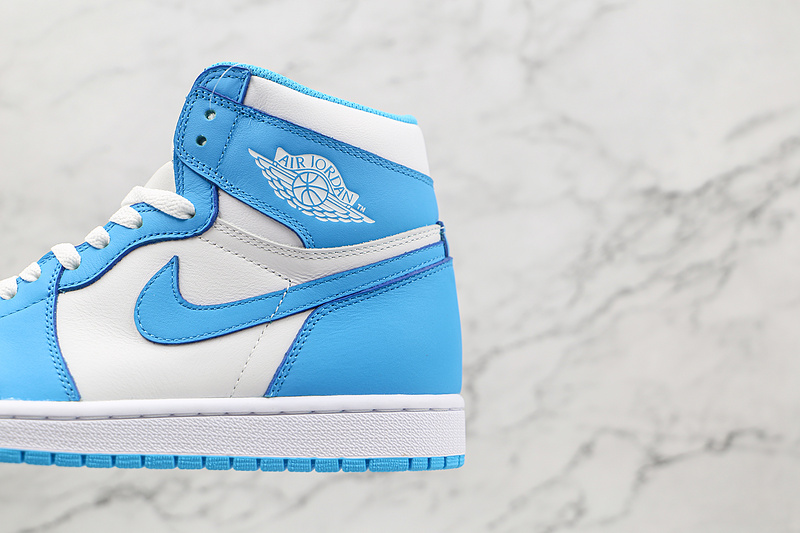 Air Jordan 1 Retro High Og Unc White/Dark Powder Blue 19