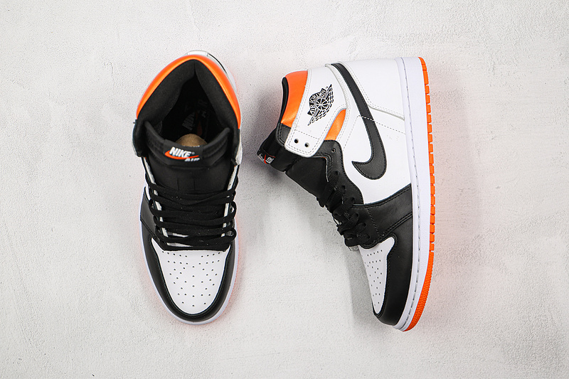 Air Jordan 1 Retro High Og White/Electro Orange/Black 3