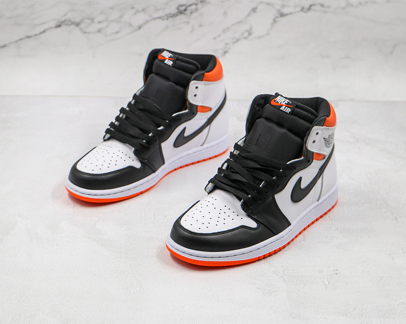 Air Jordan 1 Retro High Og White/Electro Orange/Black 13