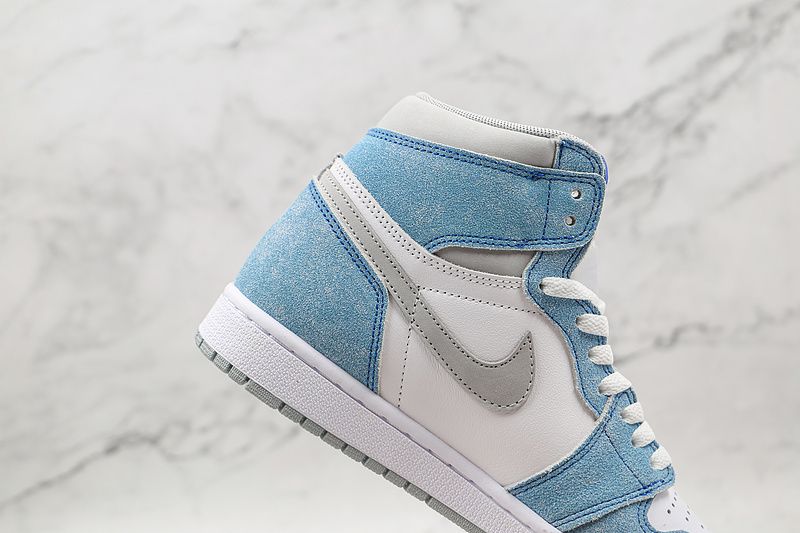 Air Jordan 1 Retro High Og Hyper Royal/Light Smoke Grey/White 3