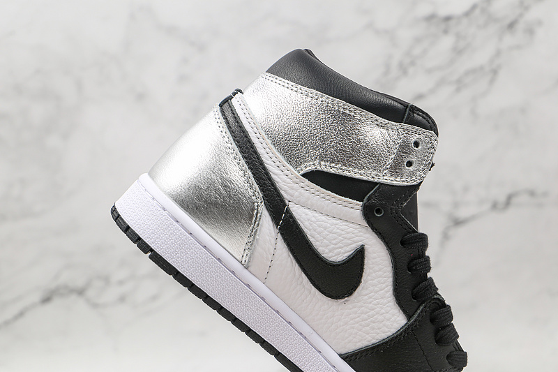 Air Jordan 1 Retro High Og Silver Toe Black/Metallic Silver/White 13