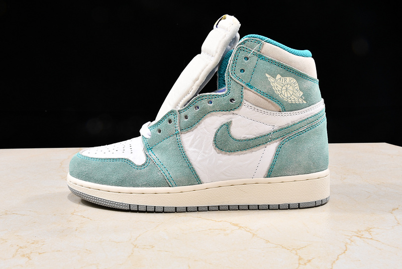 Air Jordan 1 Retro High Turbo Green/Sail-White 39