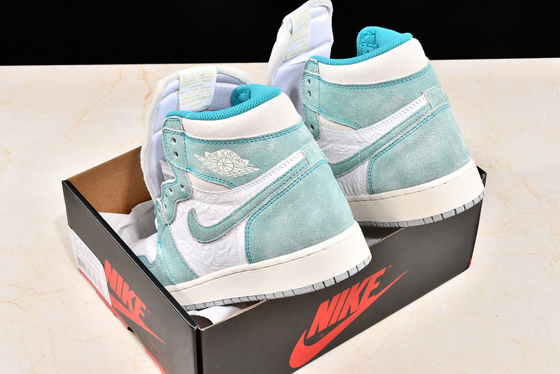 Air Jordan 1 Retro High Turbo Green/Sail-White 43