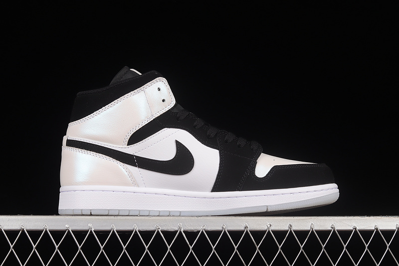 Air Jordan 1 Mid Se Diamond White/Black/Multi-Color 3