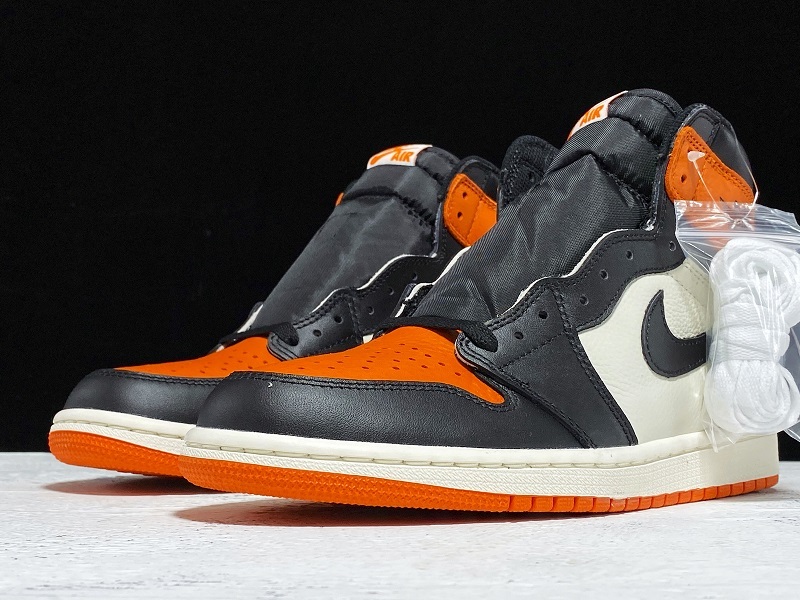 Get Air Jordan 1 High Shattered Backboard Black/Starfish 3