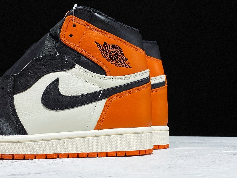 Get Air Jordan 1 High Shattered Backboard Black/Starfish 15