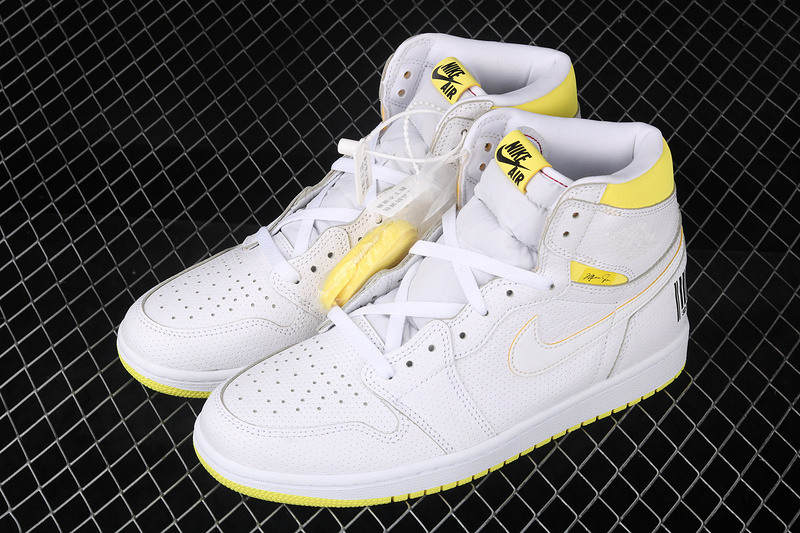 Get Air Jordan 1 High Og First Class Flight White/Yellow 33