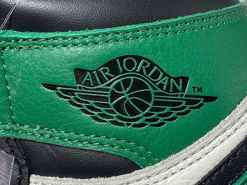 Get Air Jordan 1 Retro High Og Pine Green/Black 9